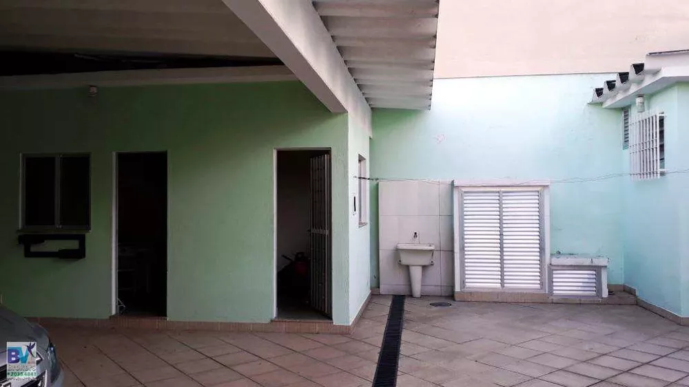 Casa, 3 quartos, 220 m² - Foto 34