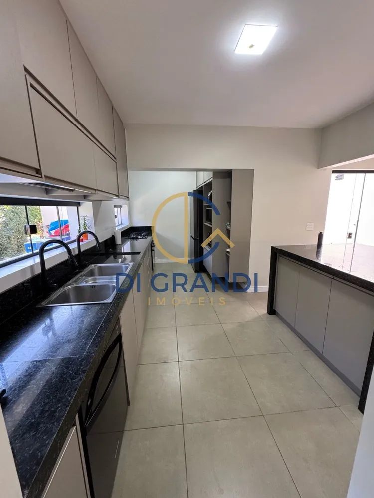 Casa, 4 quartos, 380 m² - Foto 3
