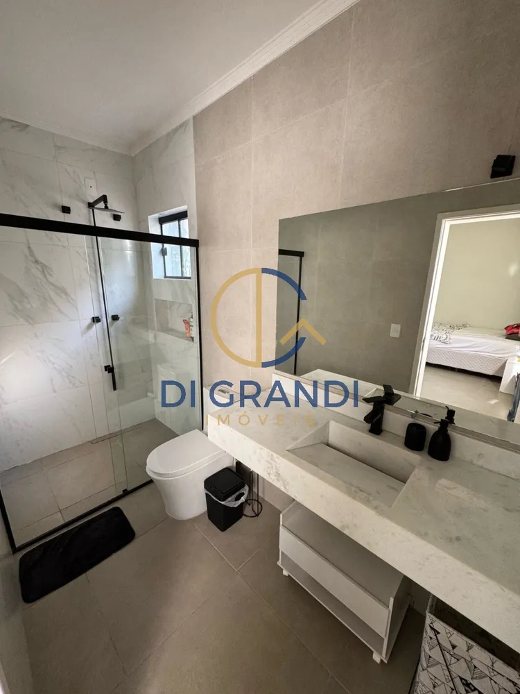Casa, 4 quartos, 380 m² - Foto 1