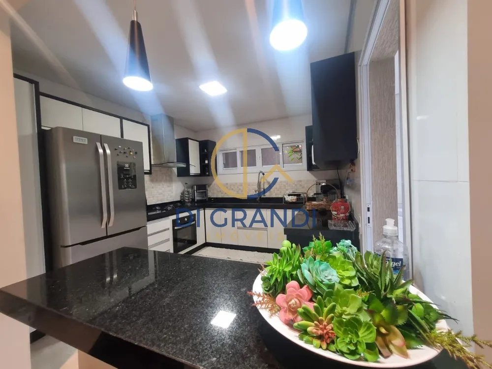 Casa, 3 quartos, 240 m² - Foto 14