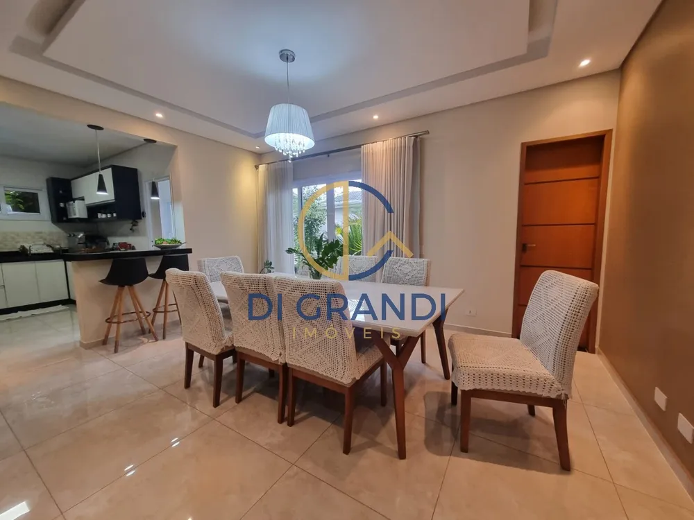 Casa, 3 quartos, 240 m² - Foto 1