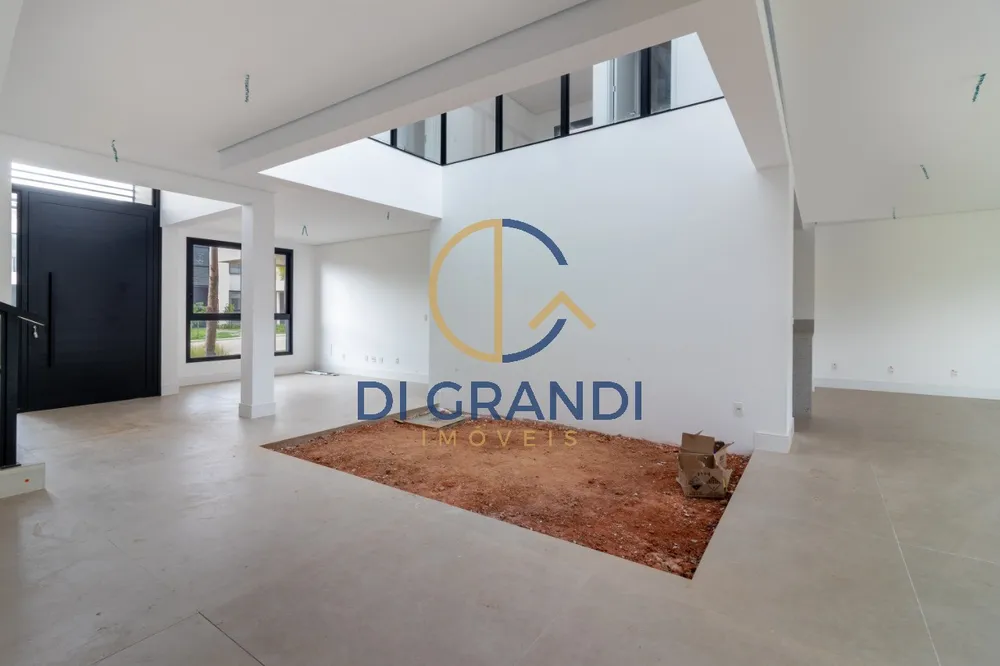 Casa, 3 quartos, 269 m² - Foto 2