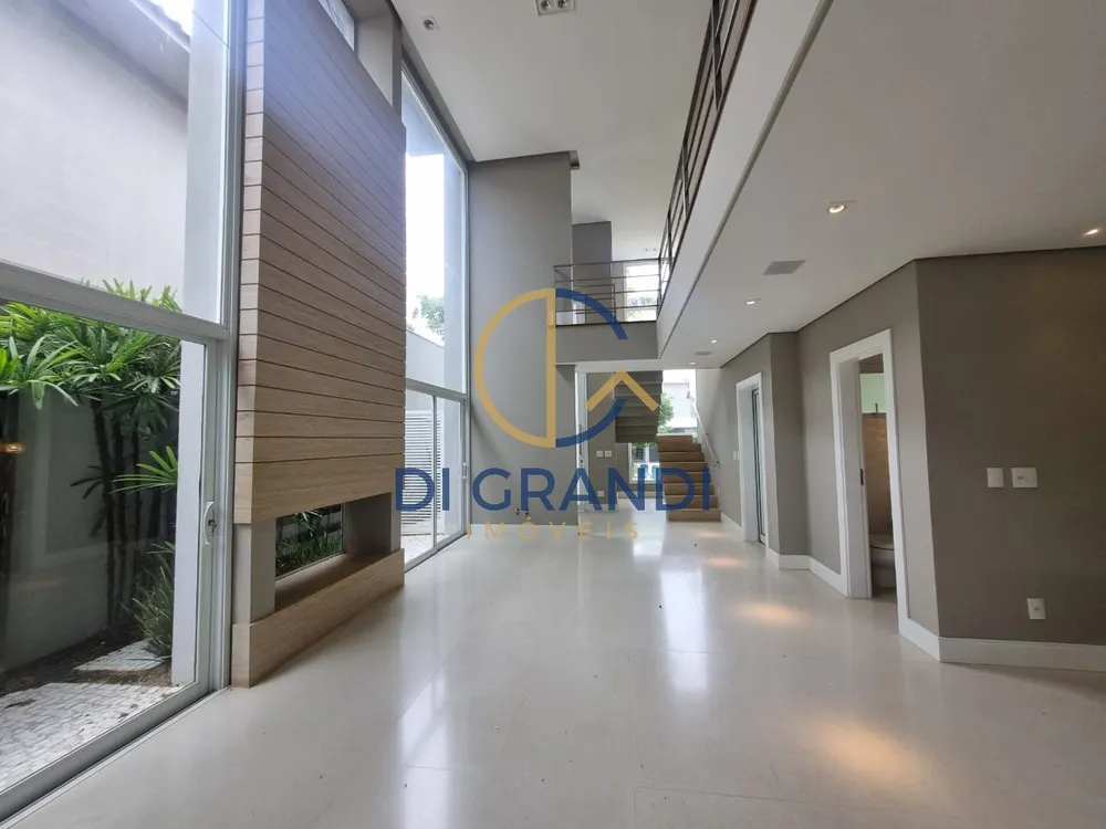 Casa, 4 quartos, 279 m² - Foto 2