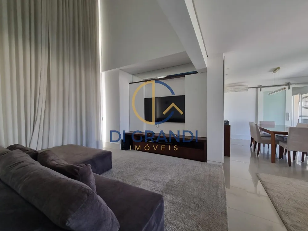 Apartamento, 3 quartos, 189 m² - Foto 1