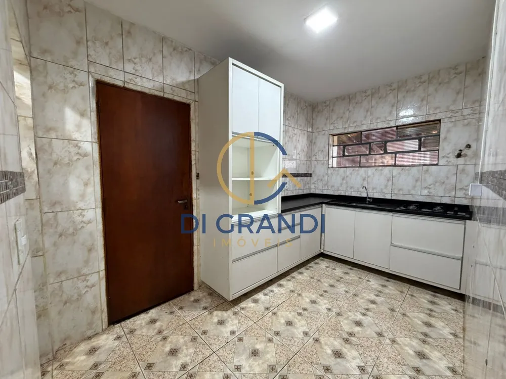Casa, 3 quartos, 250 m² - Foto 11