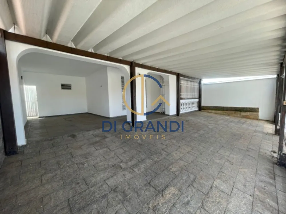 Casa, 2 quartos, 224 m² - Foto 1