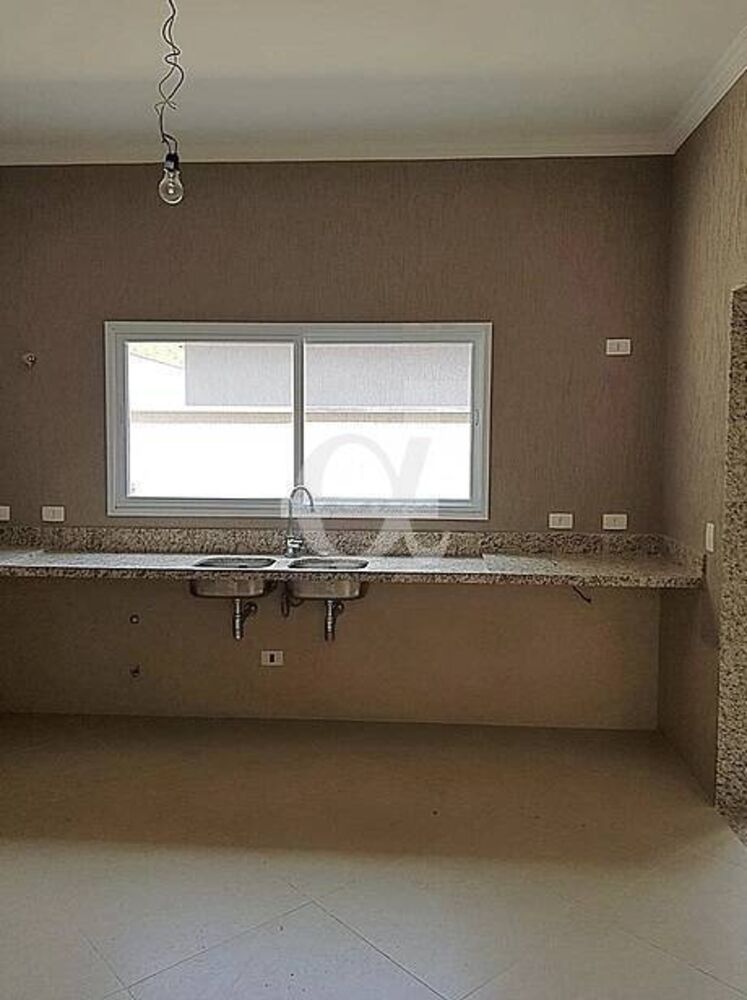 Casa, 3 quartos, 303 m² - Foto 1