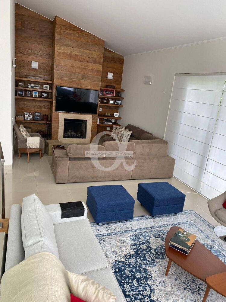 Casa, 4 quartos, 330 m² - Foto 1