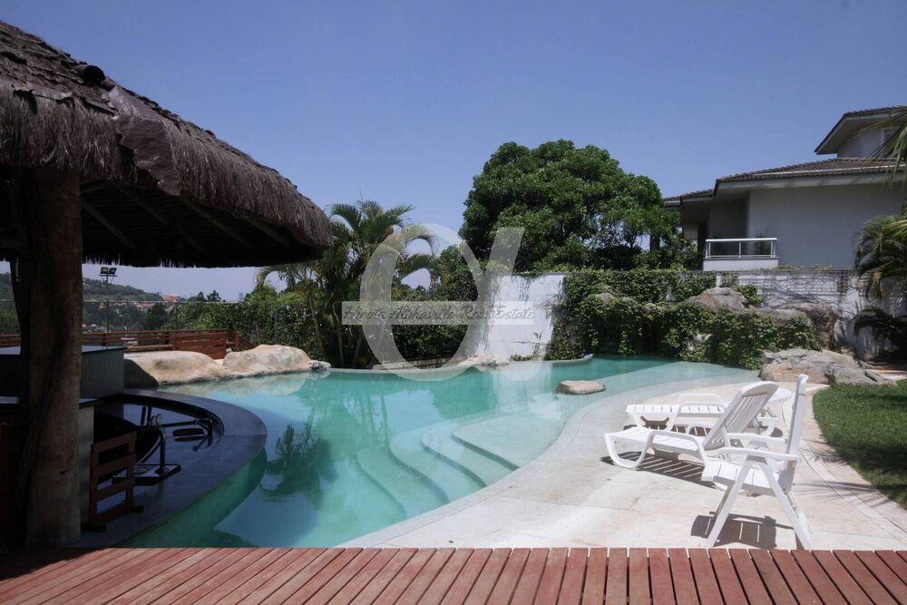 Casa, 7 quartos, 1600 m² - Foto 1