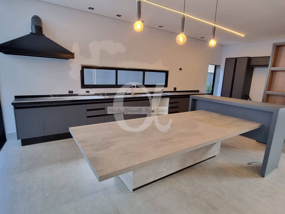 Casa, 4 quartos, 330 m² - Foto 1