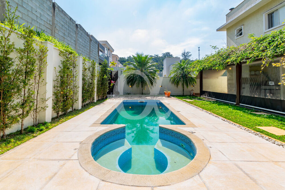 Casa, 3 quartos, 245 m² - Foto 2