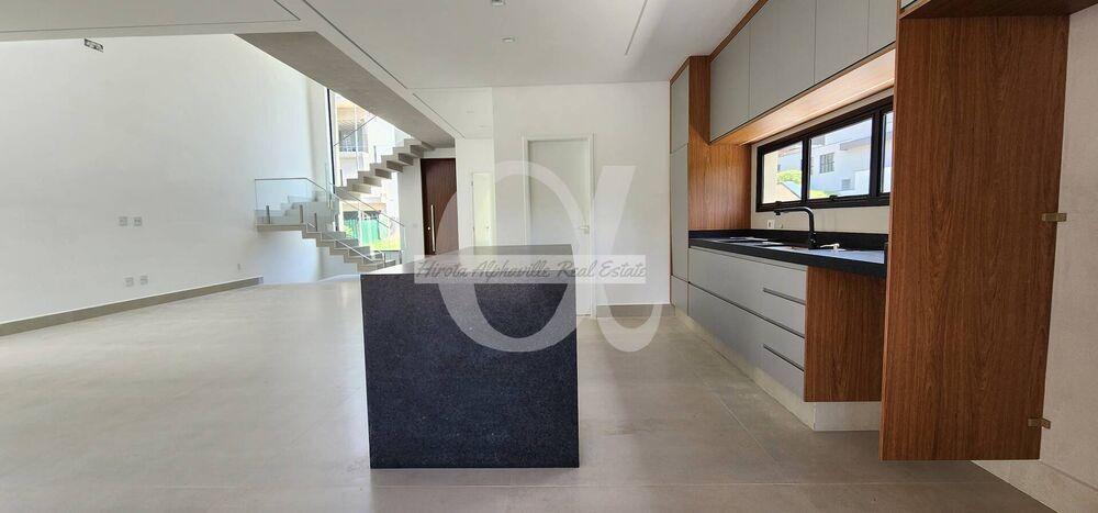 Casa à venda com 4 quartos, 385m² - Foto 9