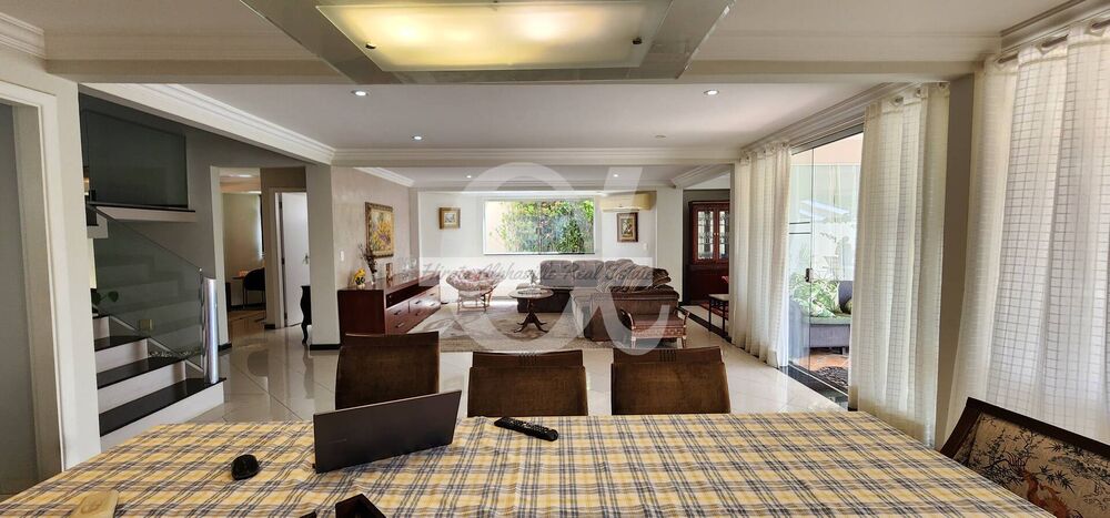 Casa, 4 quartos, 460 m² - Foto 1