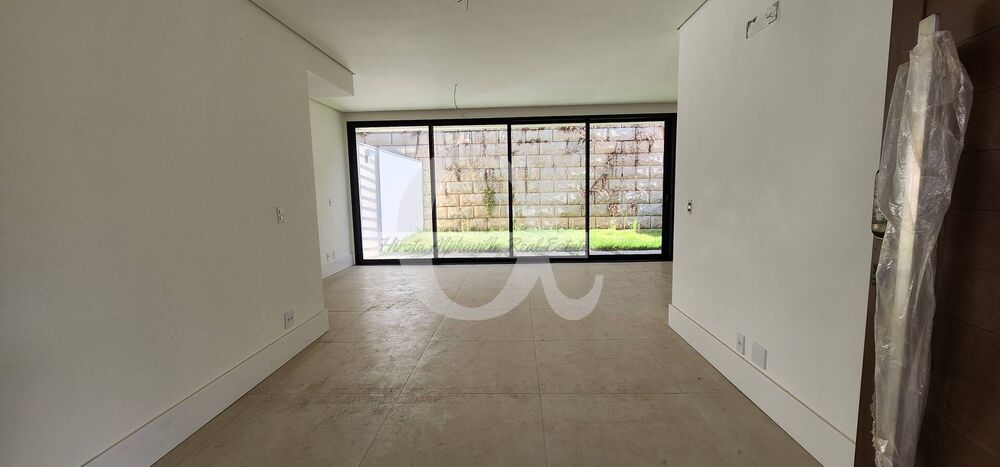 Casa, 3 quartos, 152 m² - Foto 2