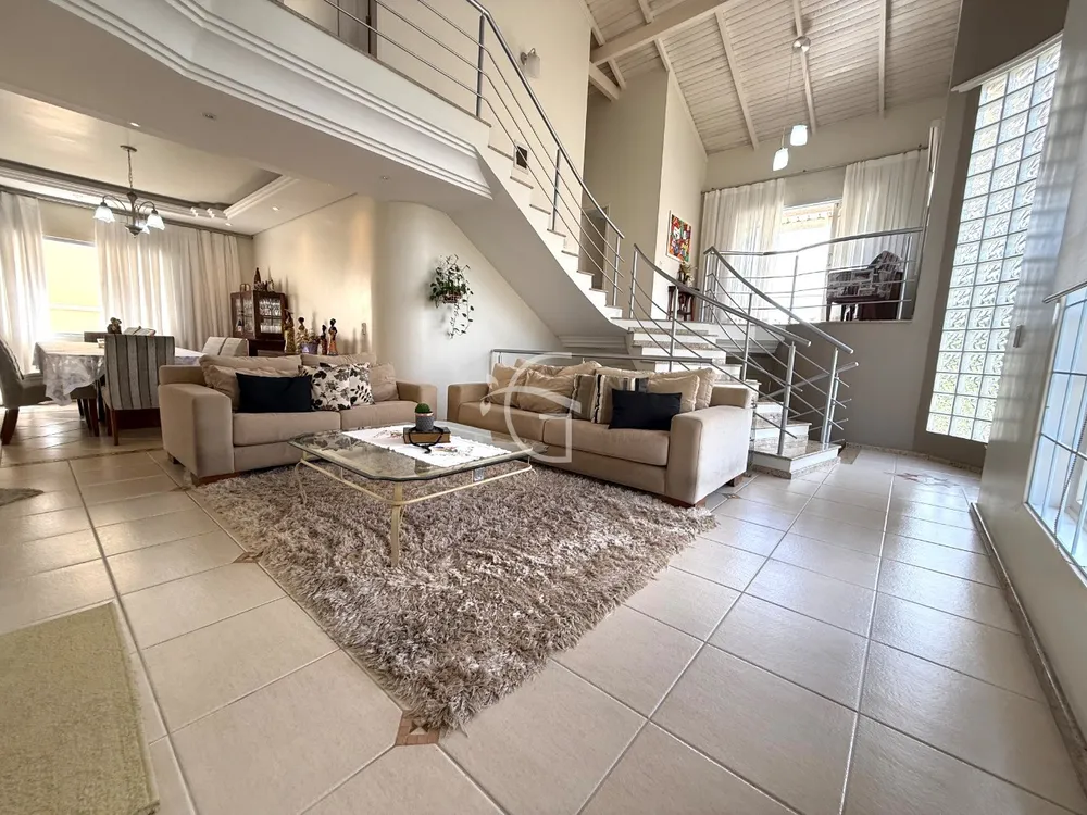 Casa, 4 quartos, 266 m² - Foto 3