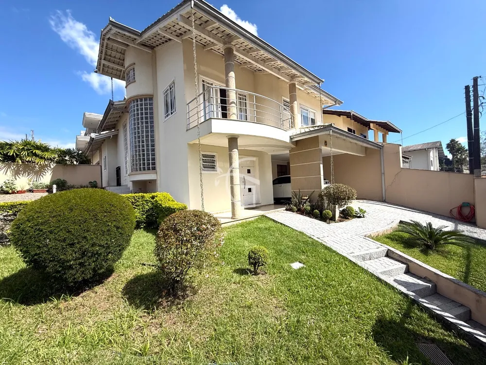 Casa, 4 quartos, 266 m² - Foto 1