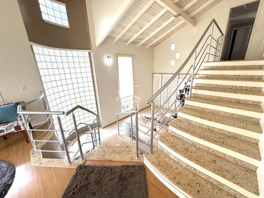 Casa, 4 quartos, 266 m² - Foto 8
