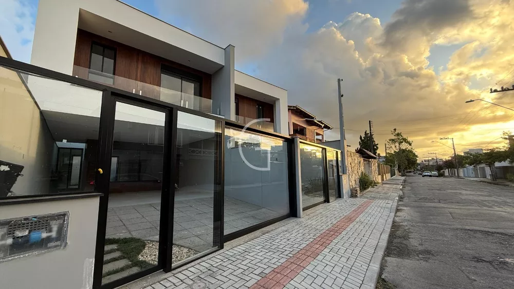 Casa, 4 quartos - Foto 1