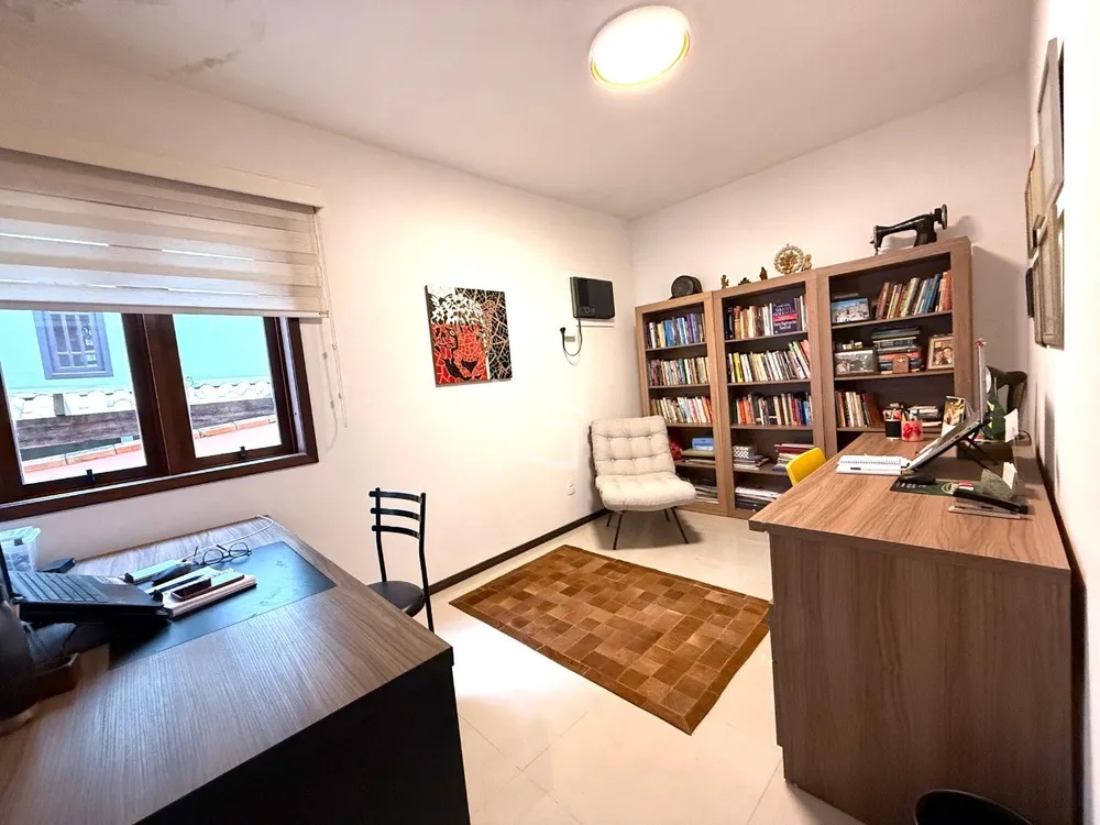 Casa, 4 quartos, 305 m² - Foto 9