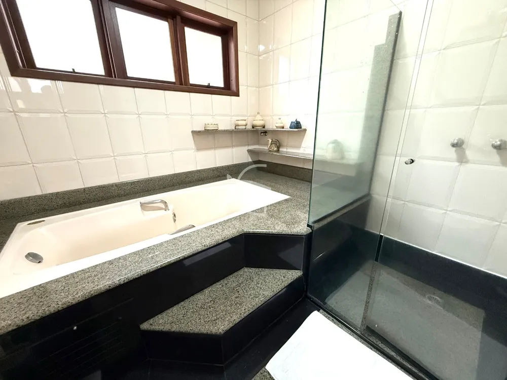 Casa, 4 quartos, 305 m² - Foto 13