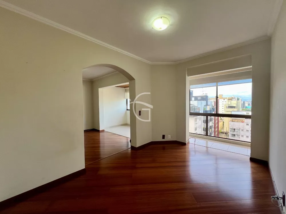 Apartamento à venda com 3 quartos, 193m² - Foto 3