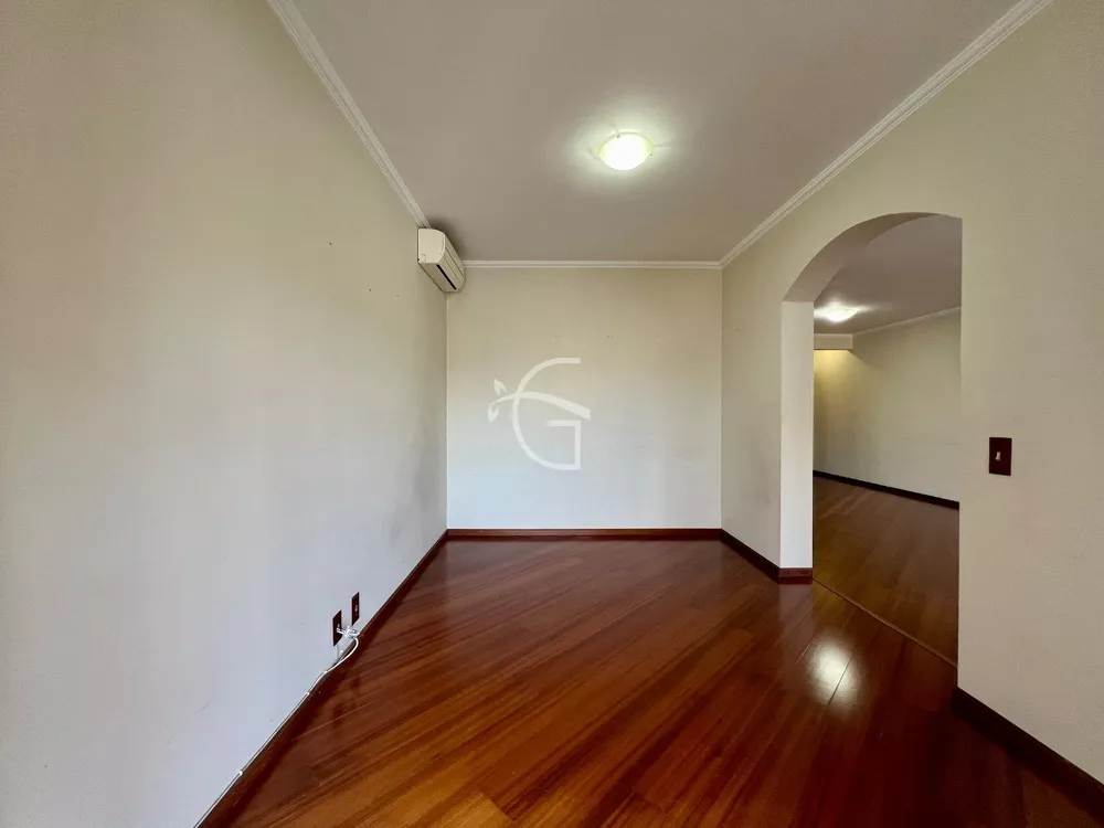 Apartamento à venda com 3 quartos, 193m² - Foto 4