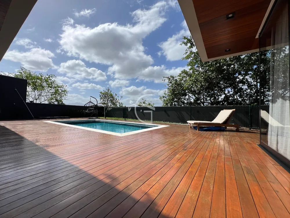 Sobrado, 3 quartos, 268 m² - Foto 1