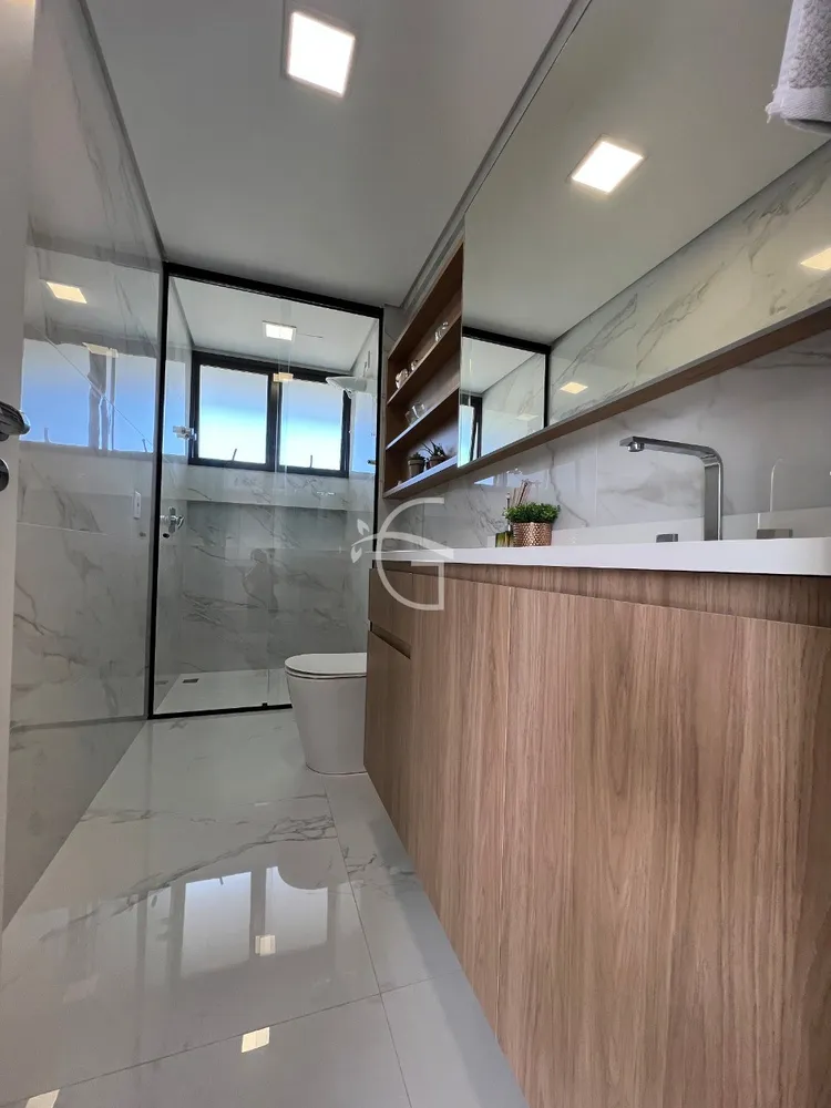Sobrado, 3 quartos, 268 m² - Foto 8