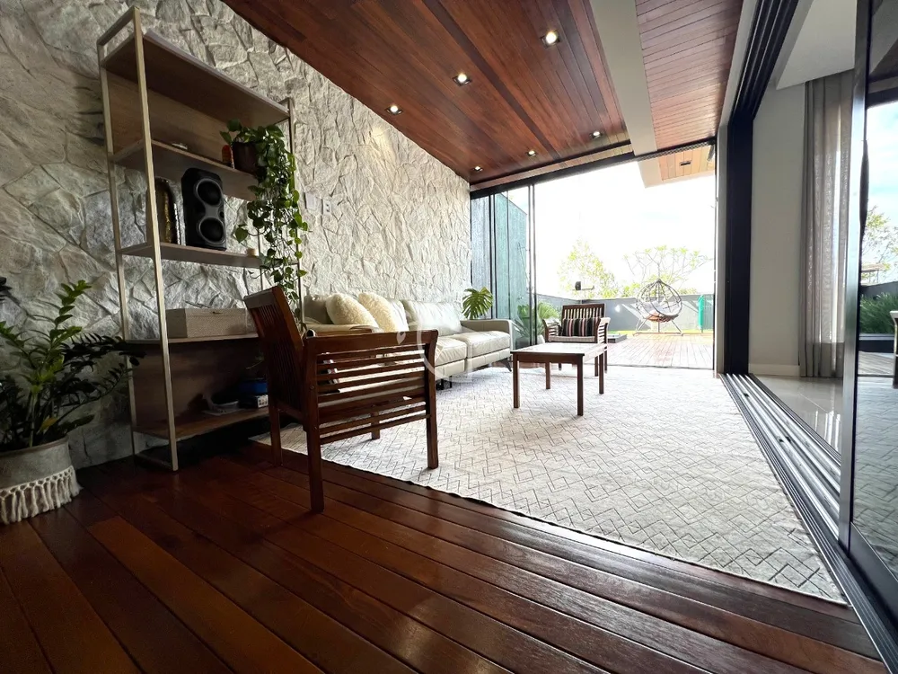 Sobrado, 3 quartos, 268 m² - Foto 2