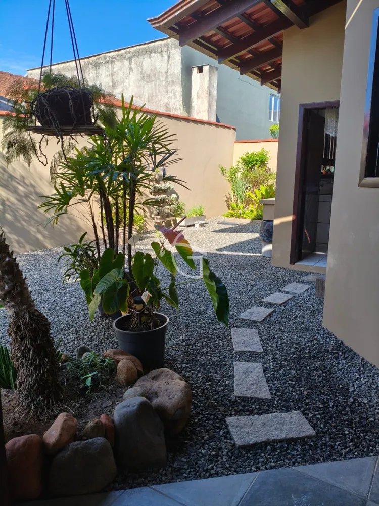 Casa, 4 quartos, 260 m² - Foto 6