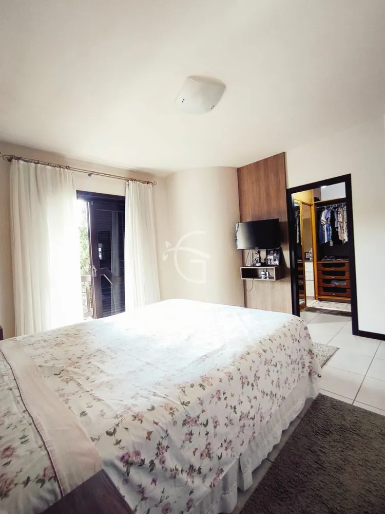 Casa, 4 quartos, 260 m² - Foto 5