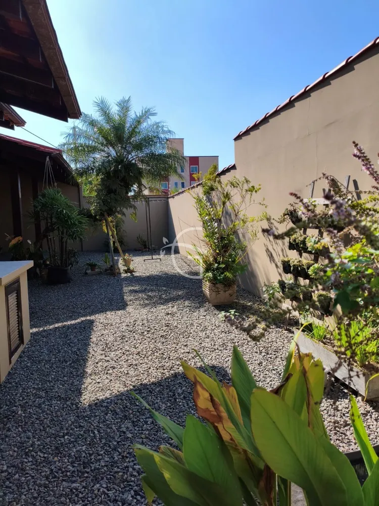 Casa, 4 quartos, 260 m² - Foto 2