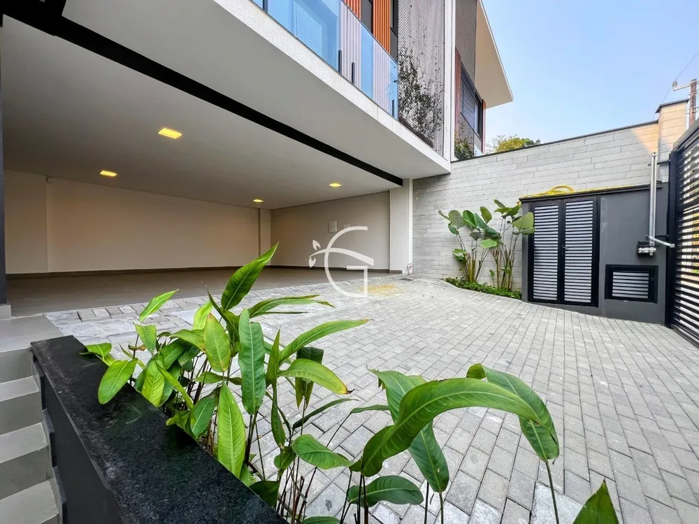 Casa, 3 quartos, 291 m² - Foto 3
