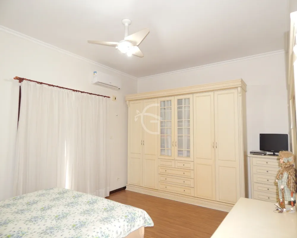 Casa, 4 quartos, 206 m² - Foto 3