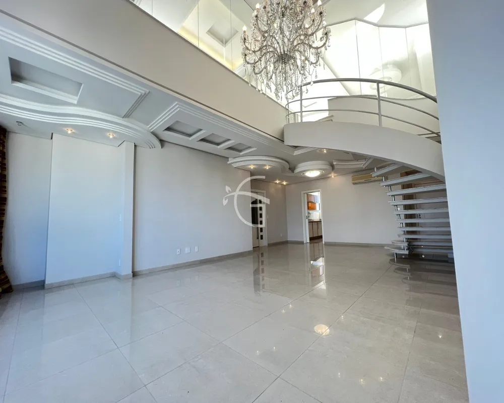 Cobertura, 3 quartos, 302 m² - Foto 2