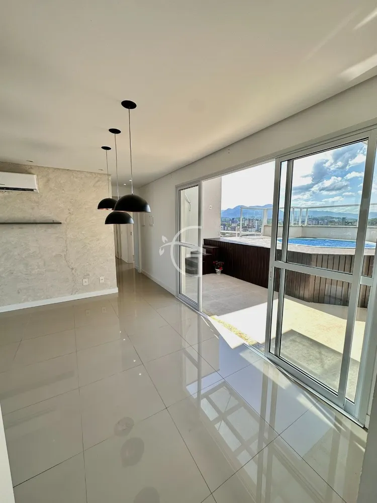 Cobertura, 3 quartos, 142 m² - Foto 2
