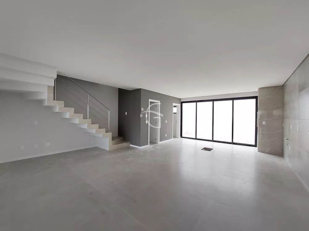 Casa à venda com 3 quartos, 147m² - Foto 4