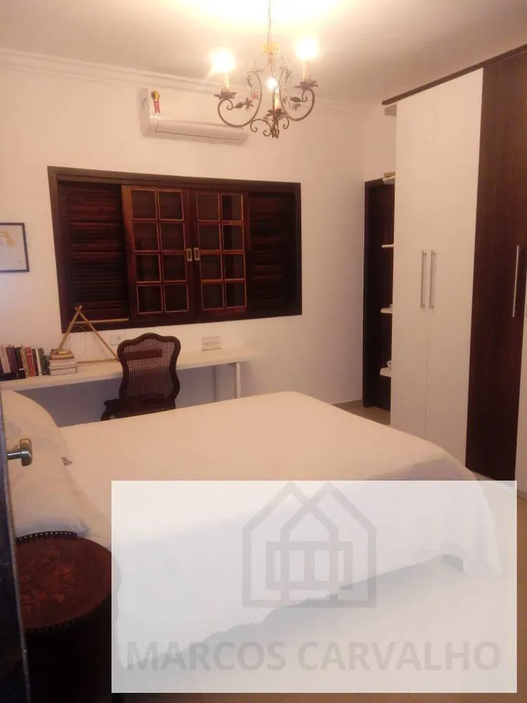 Casa, 4 quartos, 240 m² - Foto 6