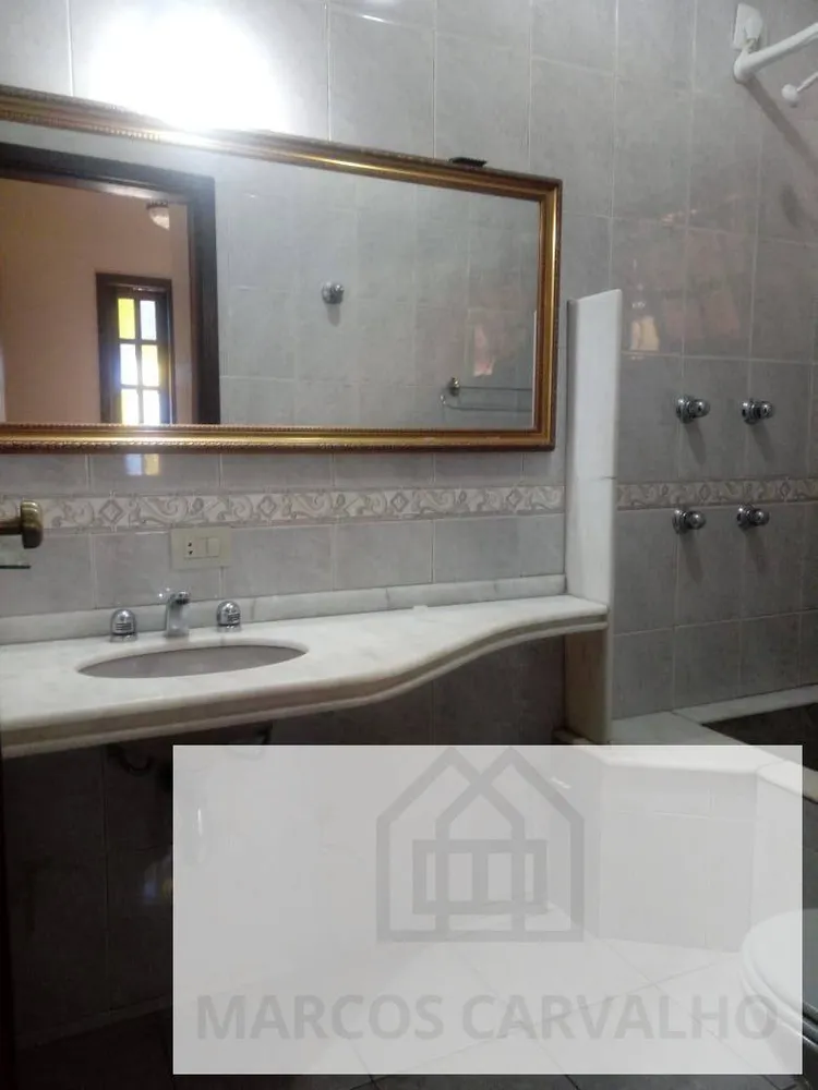 Casa, 4 quartos, 240 m² - Foto 4