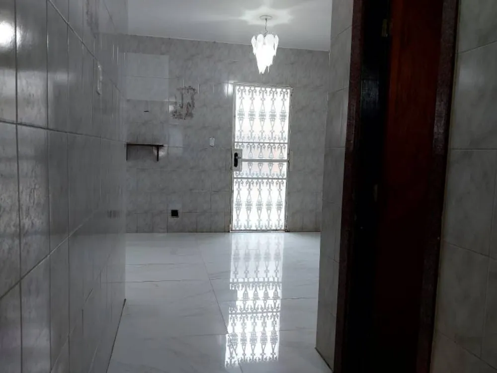 Casa, 2 quartos, 240 m² - Foto 13