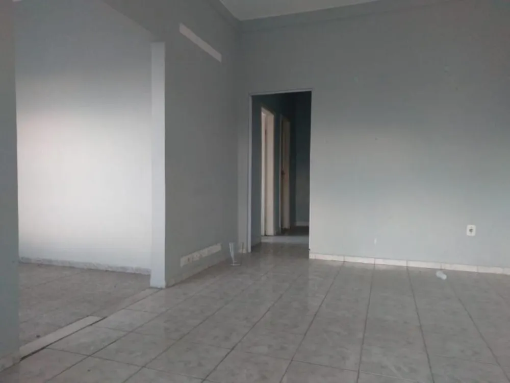 Casa, 5 quartos, 200 m² - Foto 3