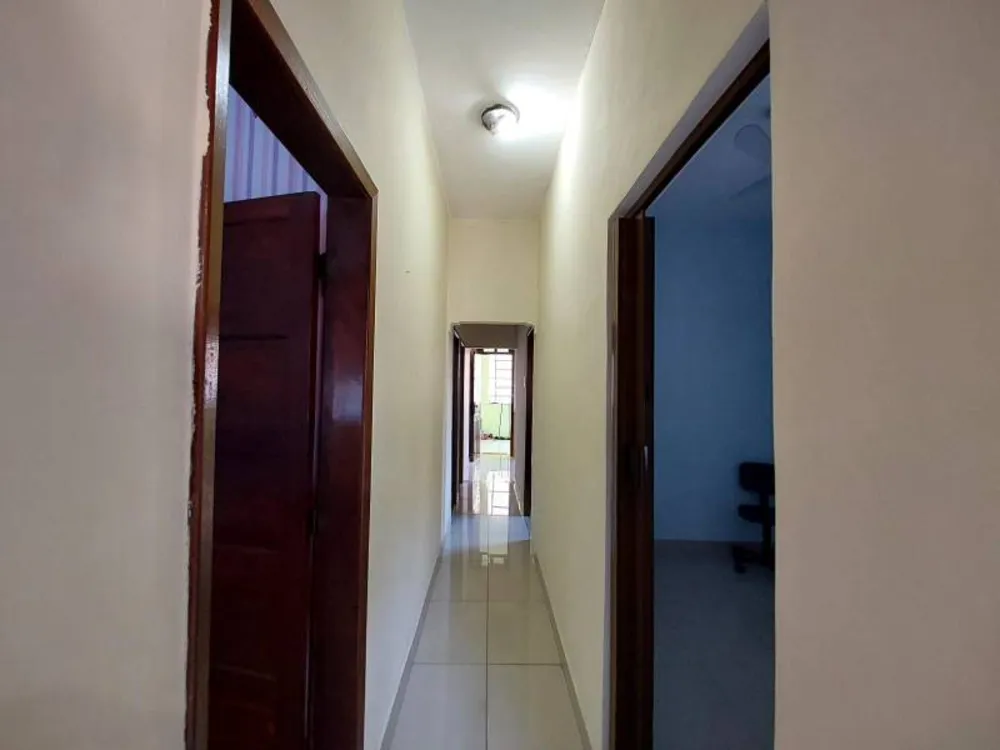 Casa, 5 quartos, 256 m² - Foto 9