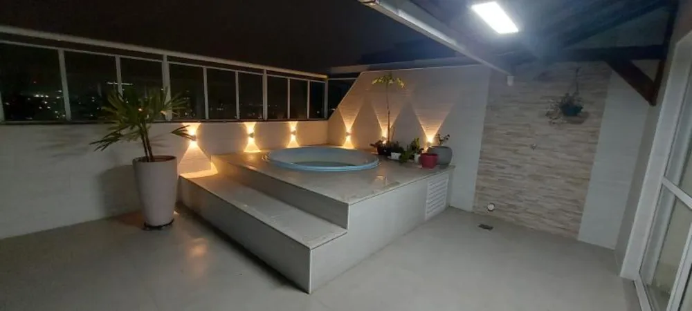Cobertura, 3 quartos, 180 m² - Foto 2
