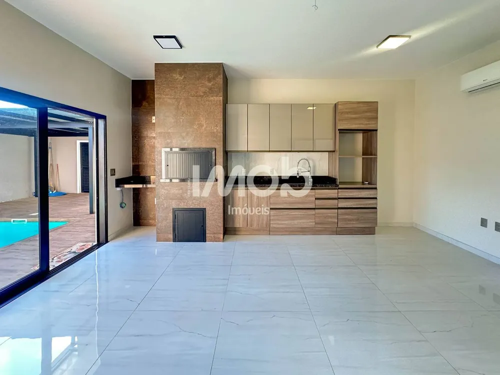 Casa, 3 quartos, 190 m² - Foto 4