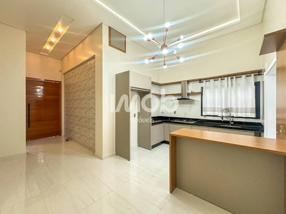 Casa, 3 quartos, 190 m² - Foto 1