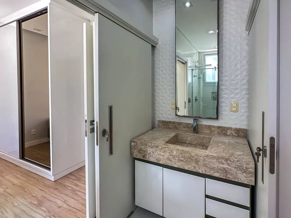 Casa, 3 quartos, 212 m² - Foto 4