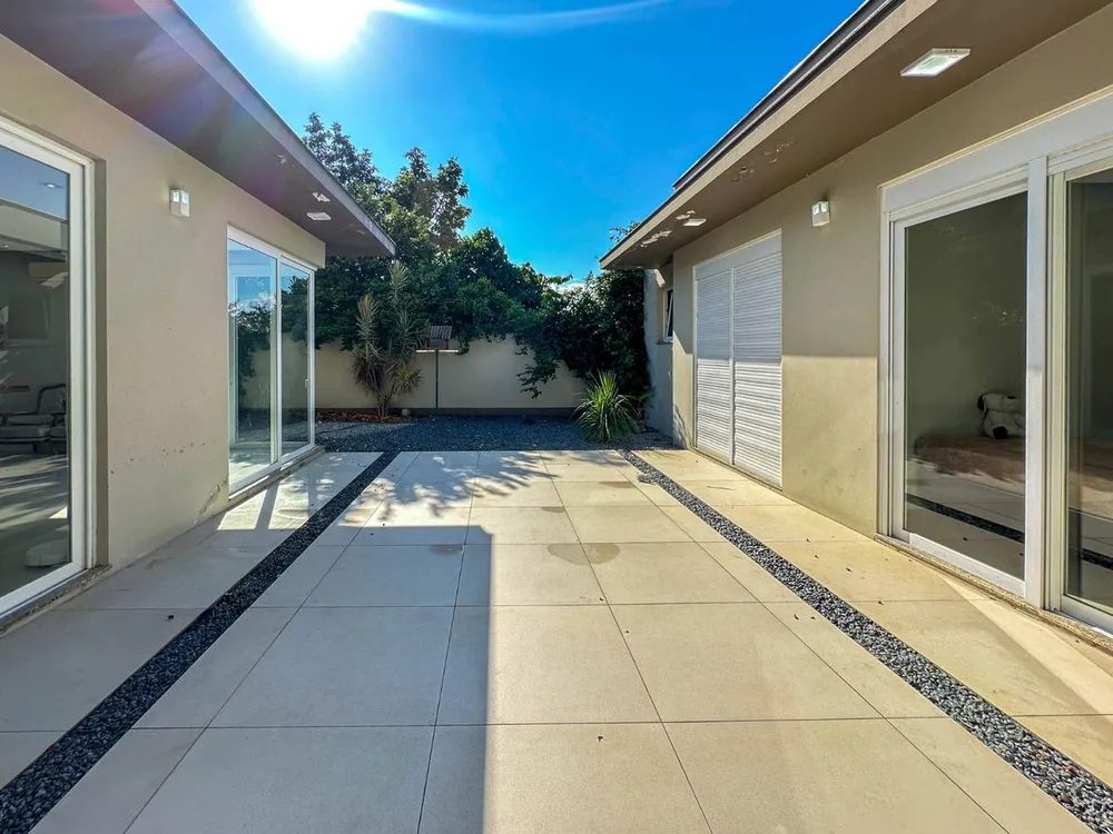 Casa, 3 quartos, 212 m² - Foto 8
