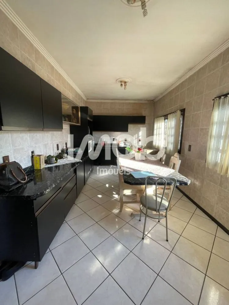 Casa, 3 quartos, 250 m² - Foto 5