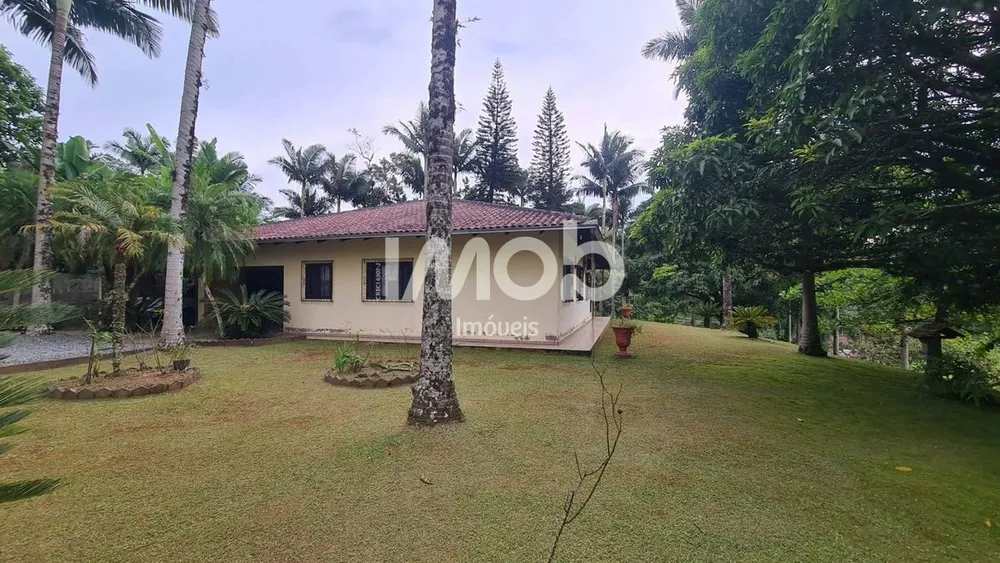 Casa, 3 quartos, 170 m² - Foto 2