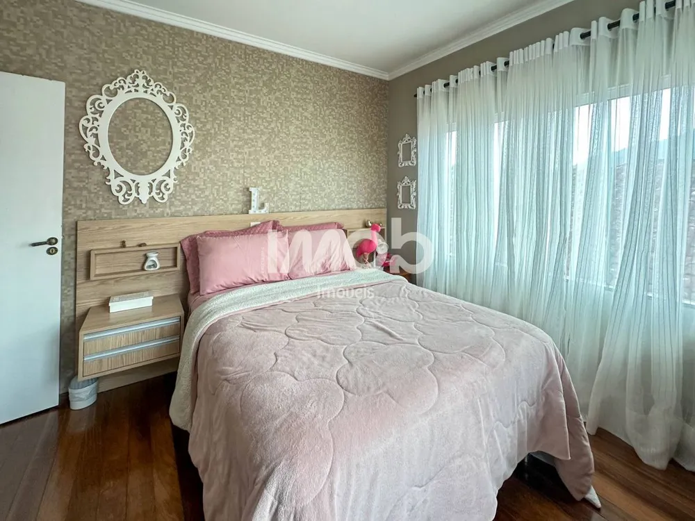 Casa, 3 quartos, 204 m² - Foto 3